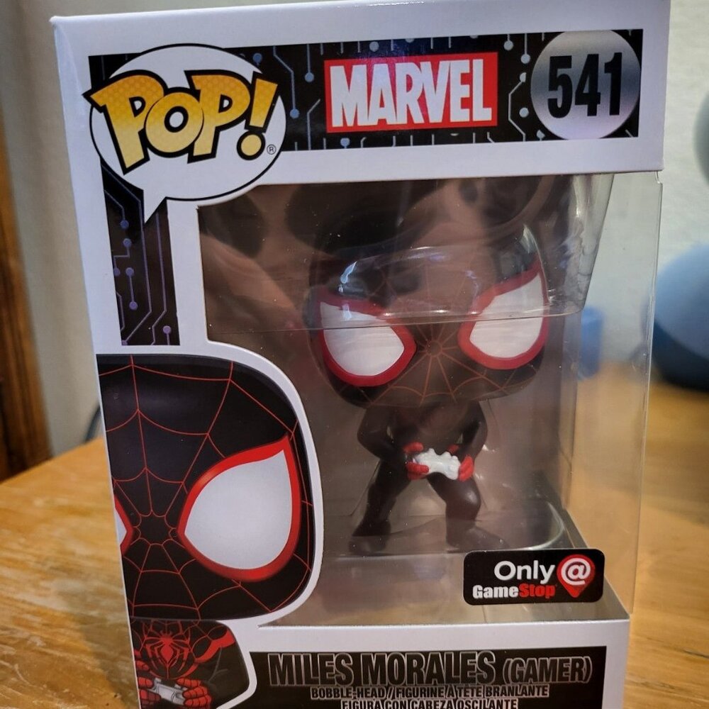 Marvel Miles Morales (Gamer) GameStop Exclusive Funko Pop